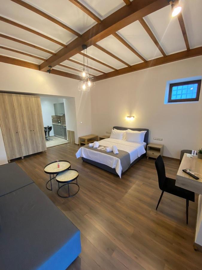 11 Luxury Apartments Мецовон Экстерьер фото