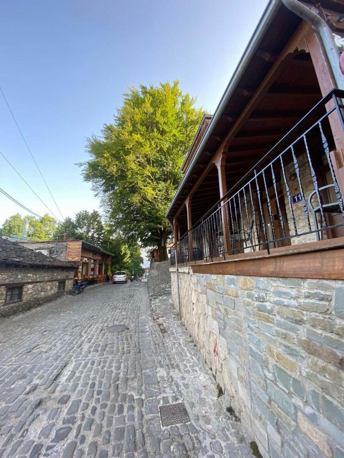 11 Luxury Apartments Мецовон Экстерьер фото
